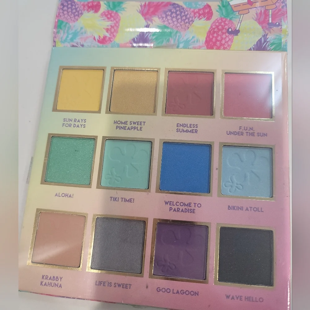 SpongeBob SquarePants Eyeshadow Palette NEW